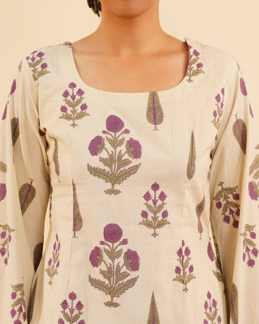 Sana Neem Patti Print Kurti – Full Length View