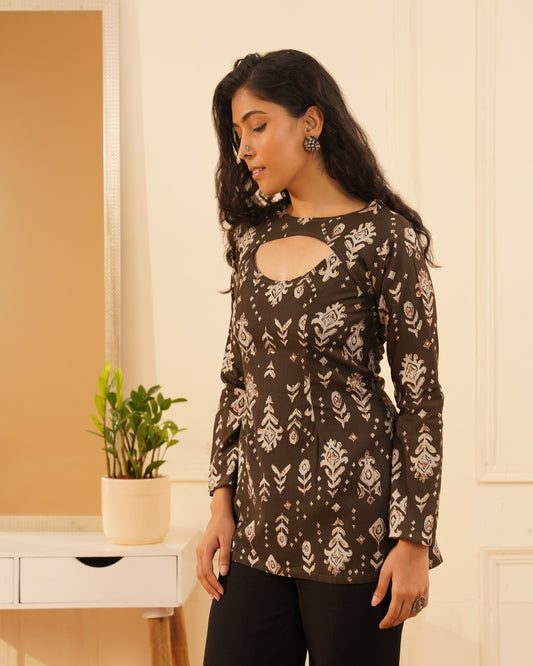 Tarasha Hand Block Foil Print Kurti – Full Length View