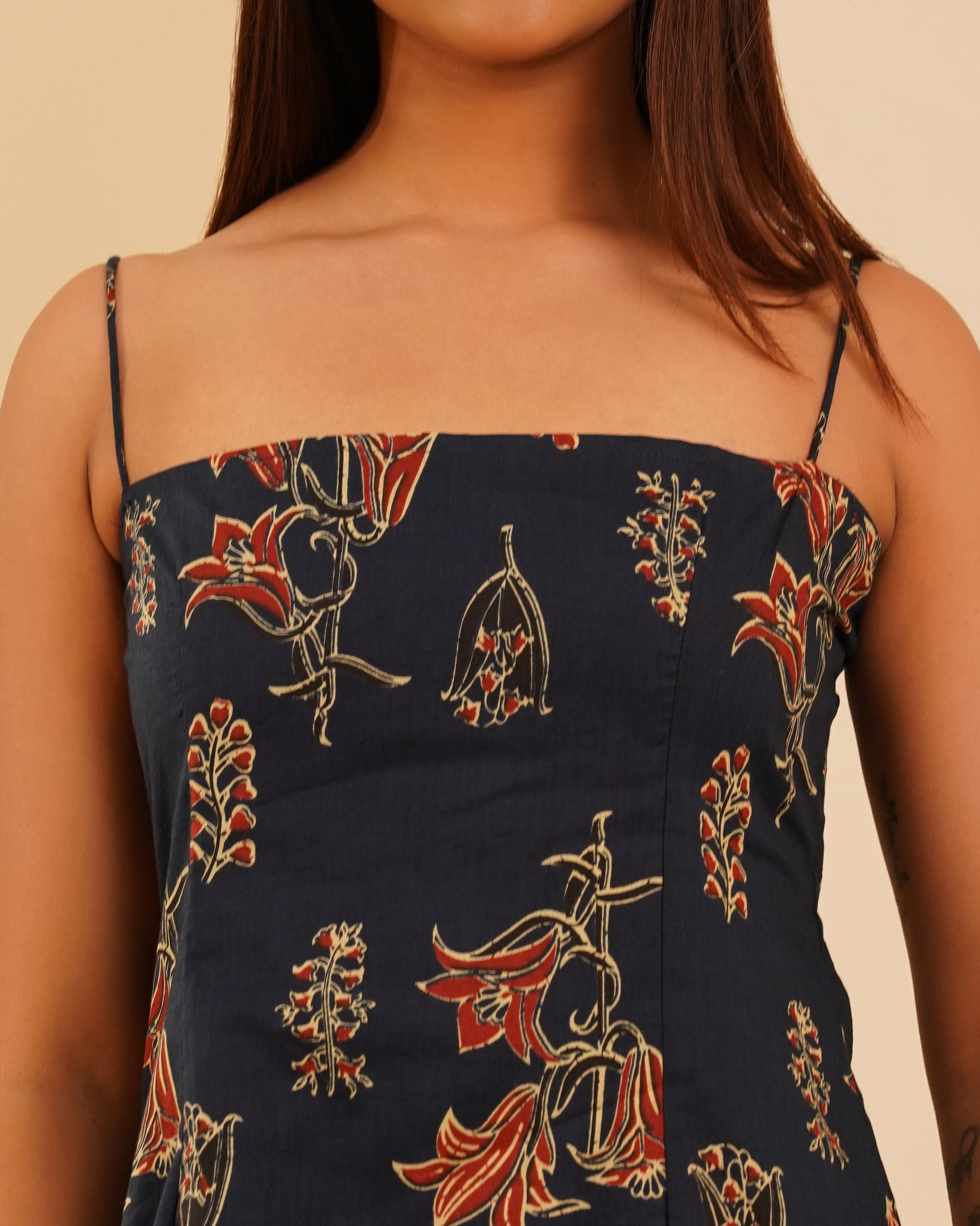 Roze Curated Set – Corset Back Detail