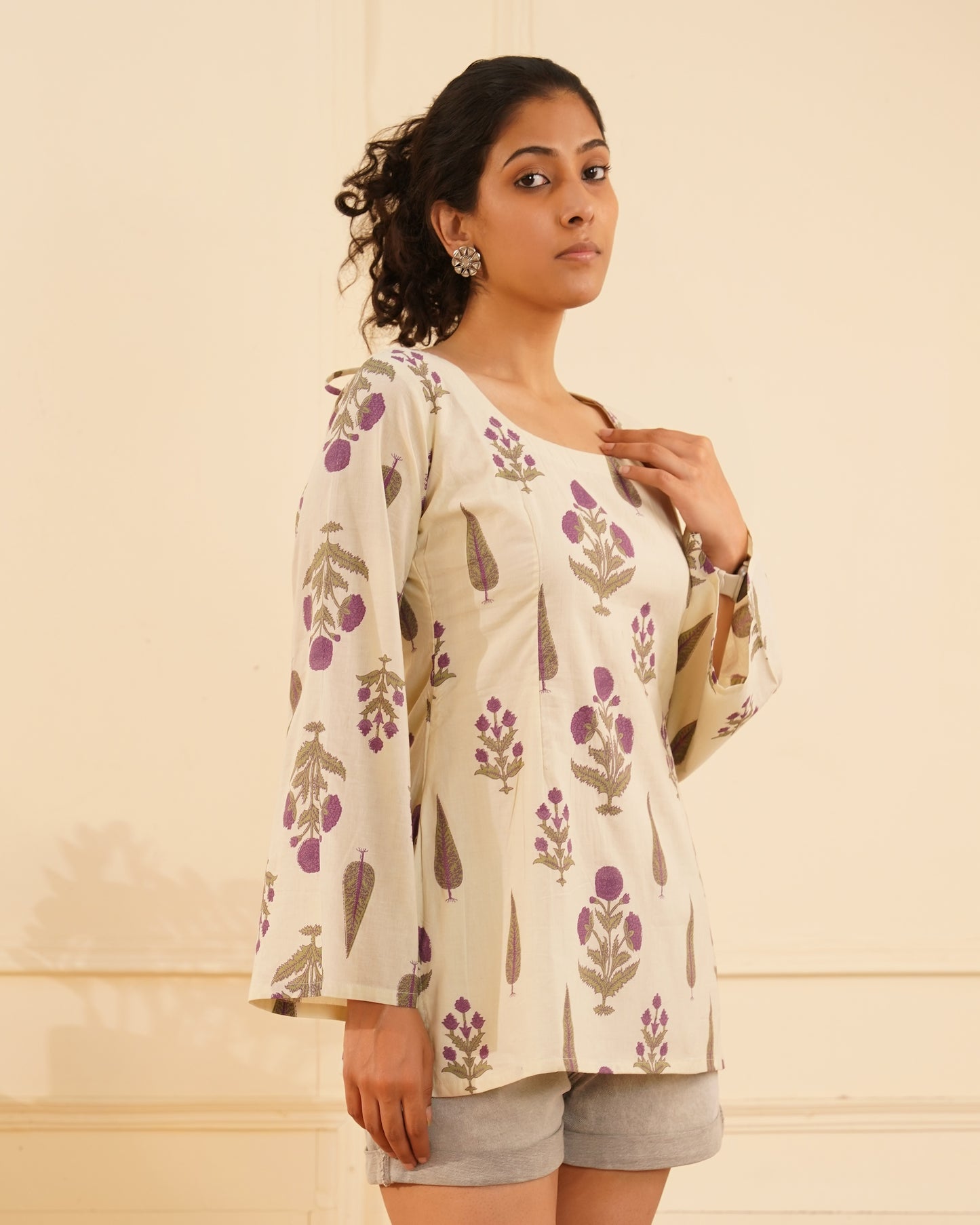 Sana Bell Sleeve Cotton Kurti – Side View