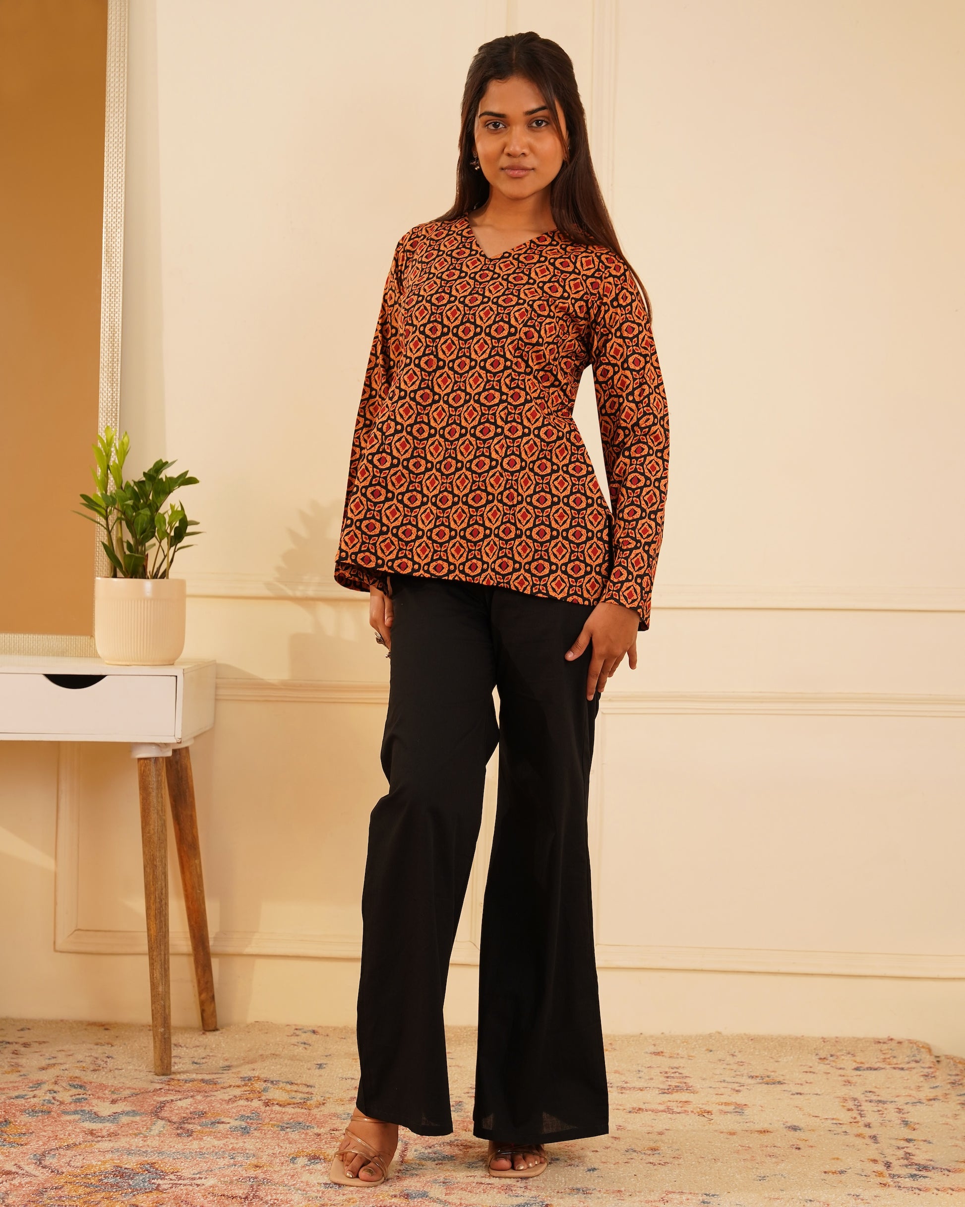 Nisha Bell Sleeve Cotton Kurti – Side View