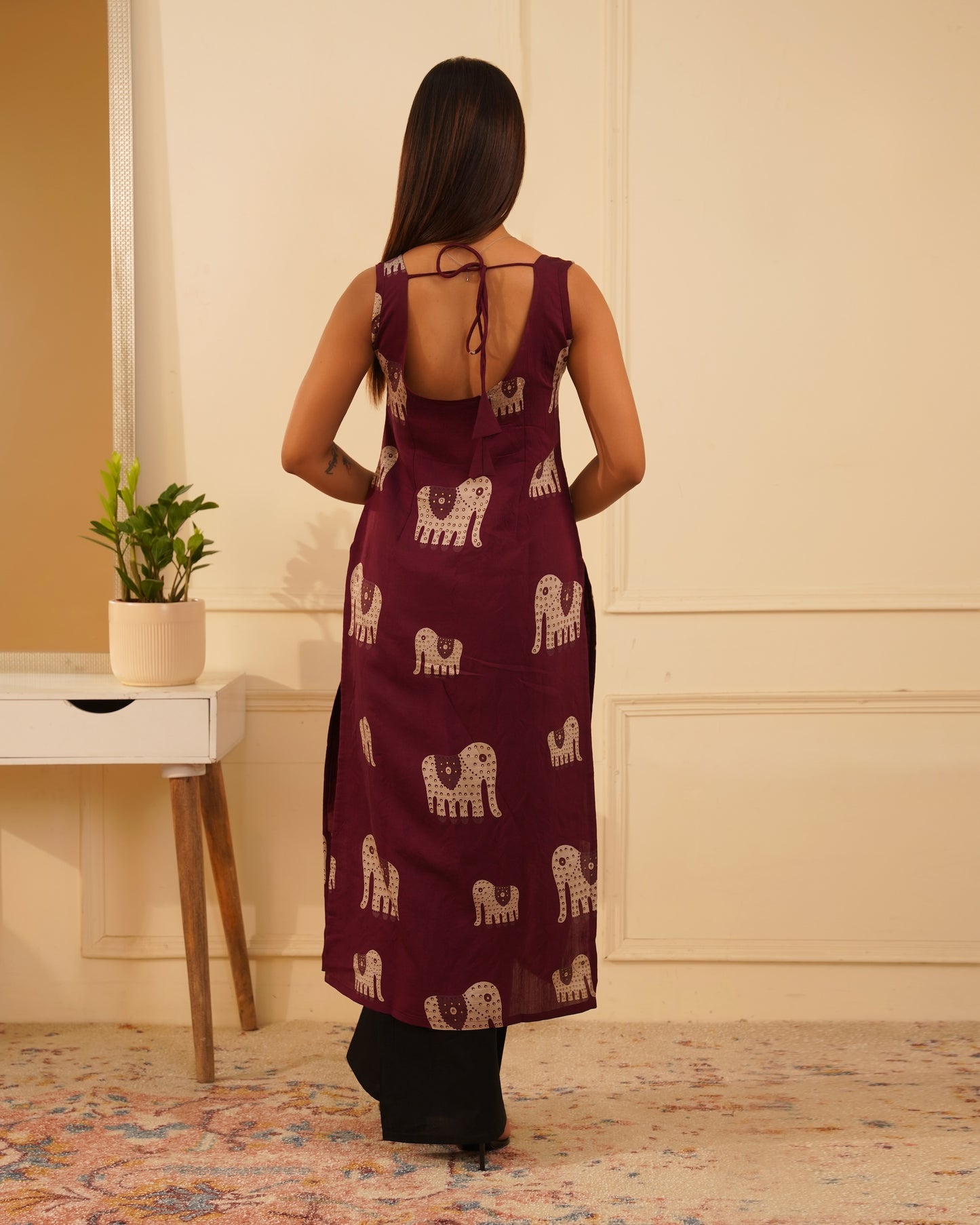Tira Gajraj Motif Print Kurti Set – Full Length View