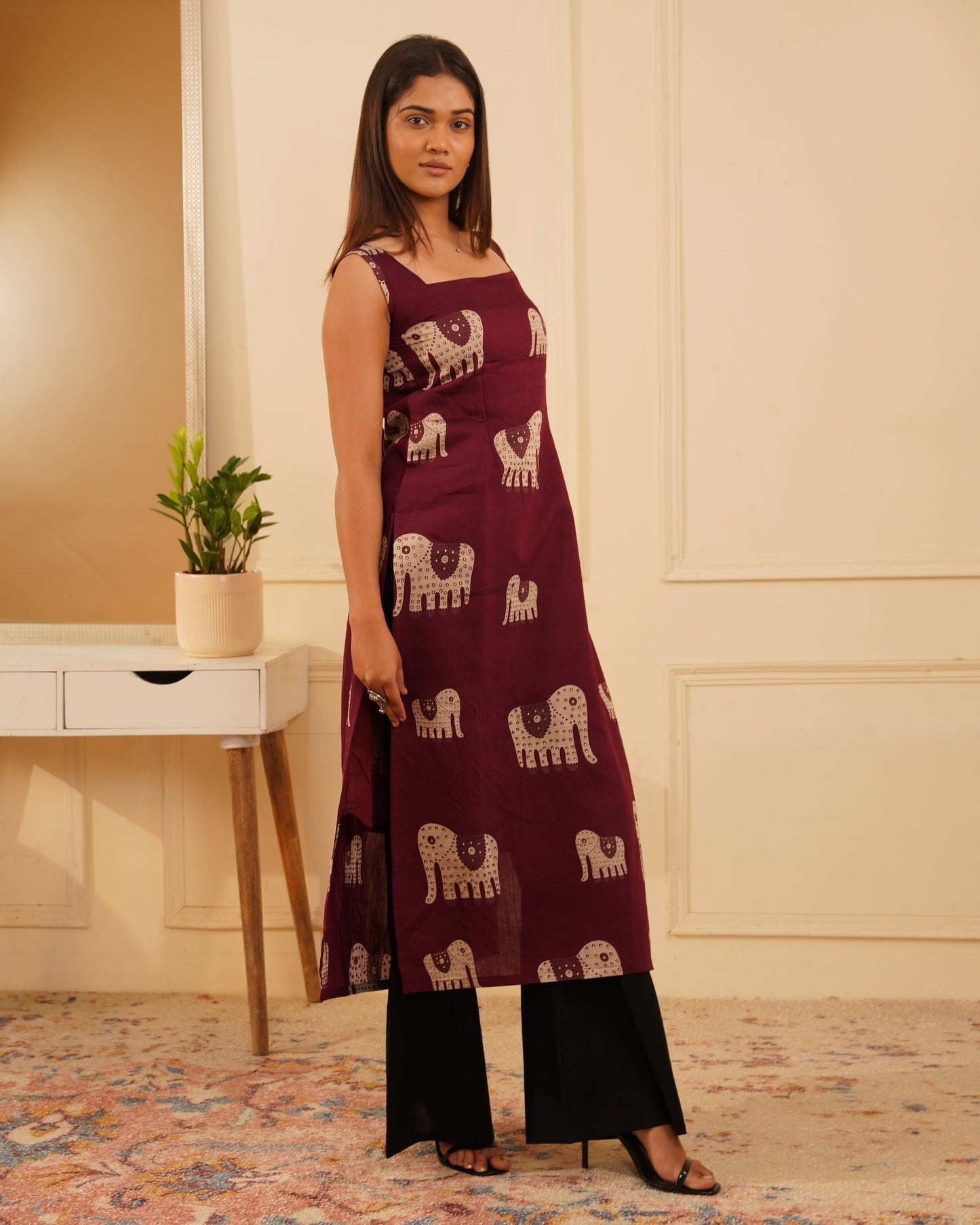 Tira Premium Cotton Long Kurti – Fabric Close-up