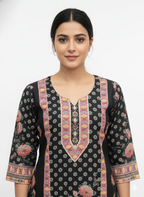 Lightweight muslin suit set designed for daily comfort