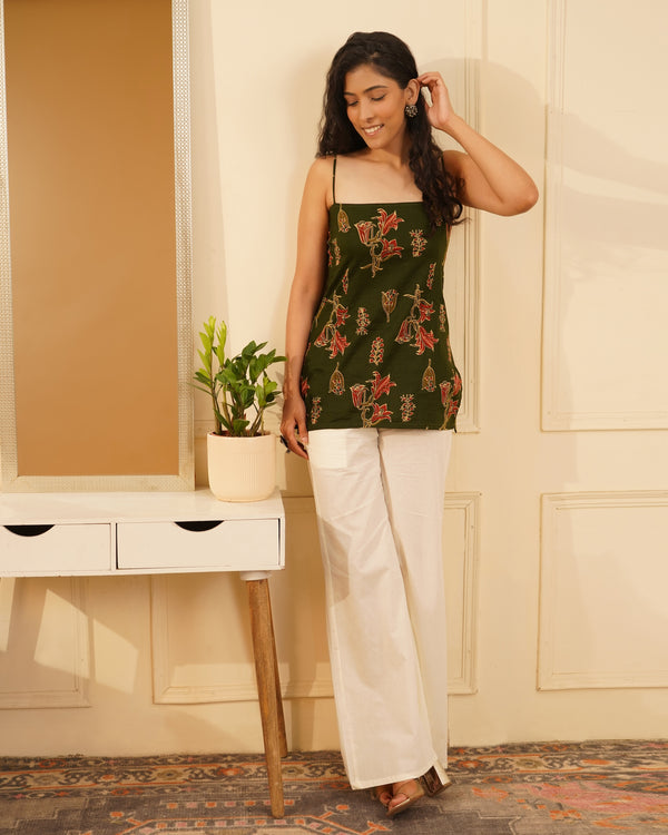 Phool Noodle Strap Kurti With Corset Back – Front View | IndiZari